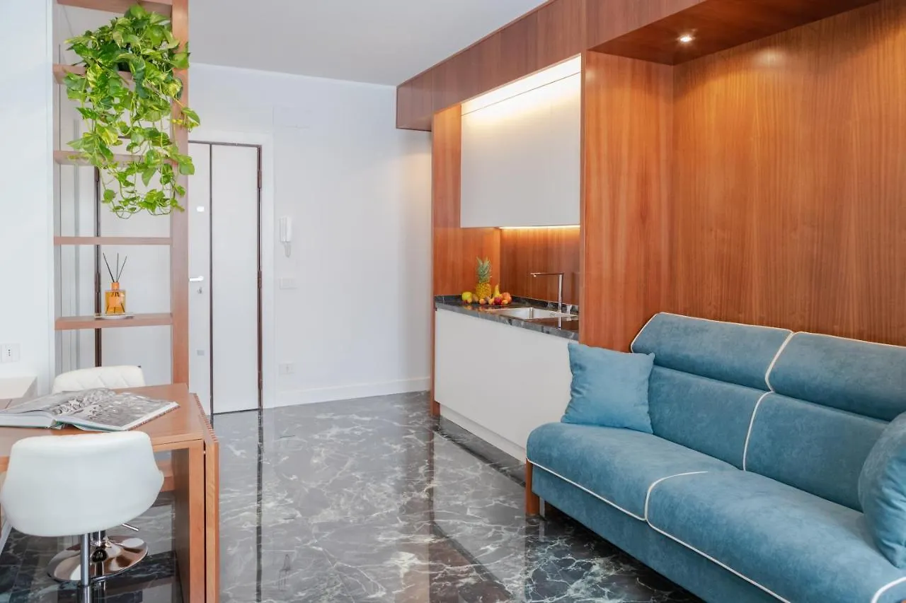 Apartment Domus Prestige -Suite Repubblica- In Central Rome Italy