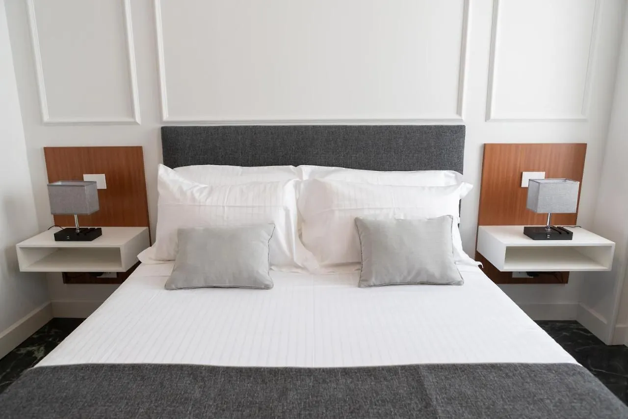 Domus Prestige -Suite Repubblica- In Central Rome 0*,  Italy